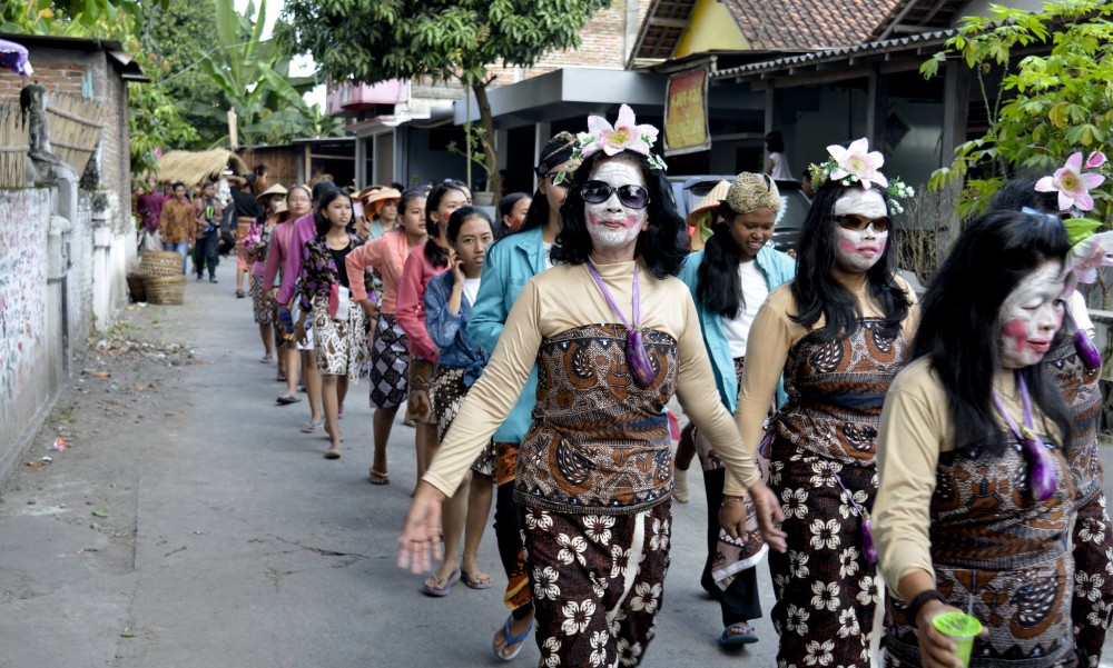 Gebyar Pesta Rakyat Kartini Pedukuhan Kweni