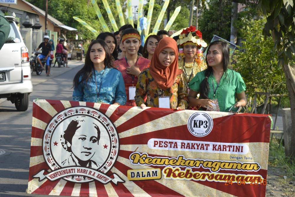 Gebyar Pesta Rakyat Kartini Pedukuhan Kweni