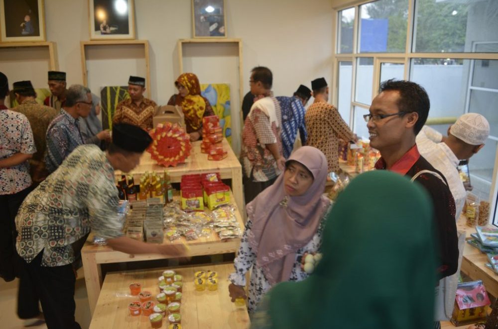 Swadesa, Terobosan Minimarket Demi Produk Lokal