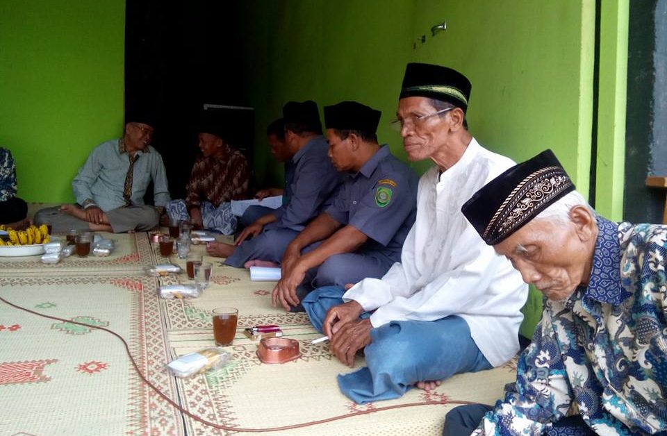 Pertemuan Rutin Kaum Rois: Kuat Menghadapi Ujian Dalam Menghadapi Kehidupan