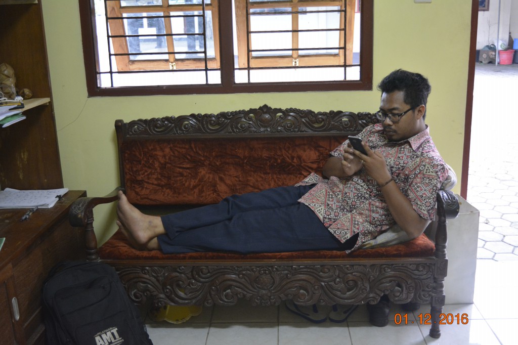 Teknologi Informasi dan Disorientasi Generasi Muda