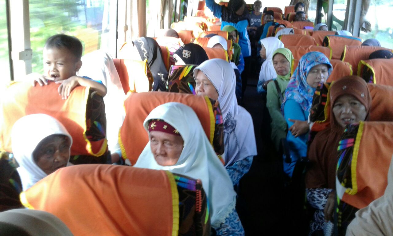 Membangun Kemandirian Desa, Menghadirkan Layanan Negara
