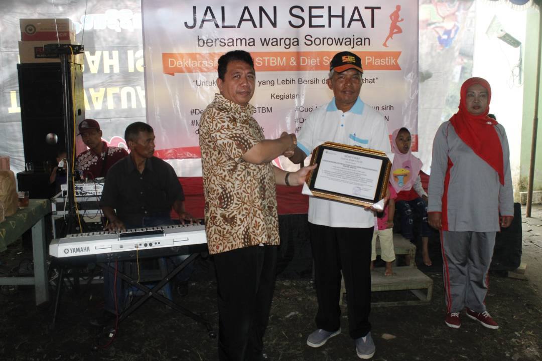 Deklarasi Pelaksanaan 5 Pilar STBM dan Gerakan Batik Go Green