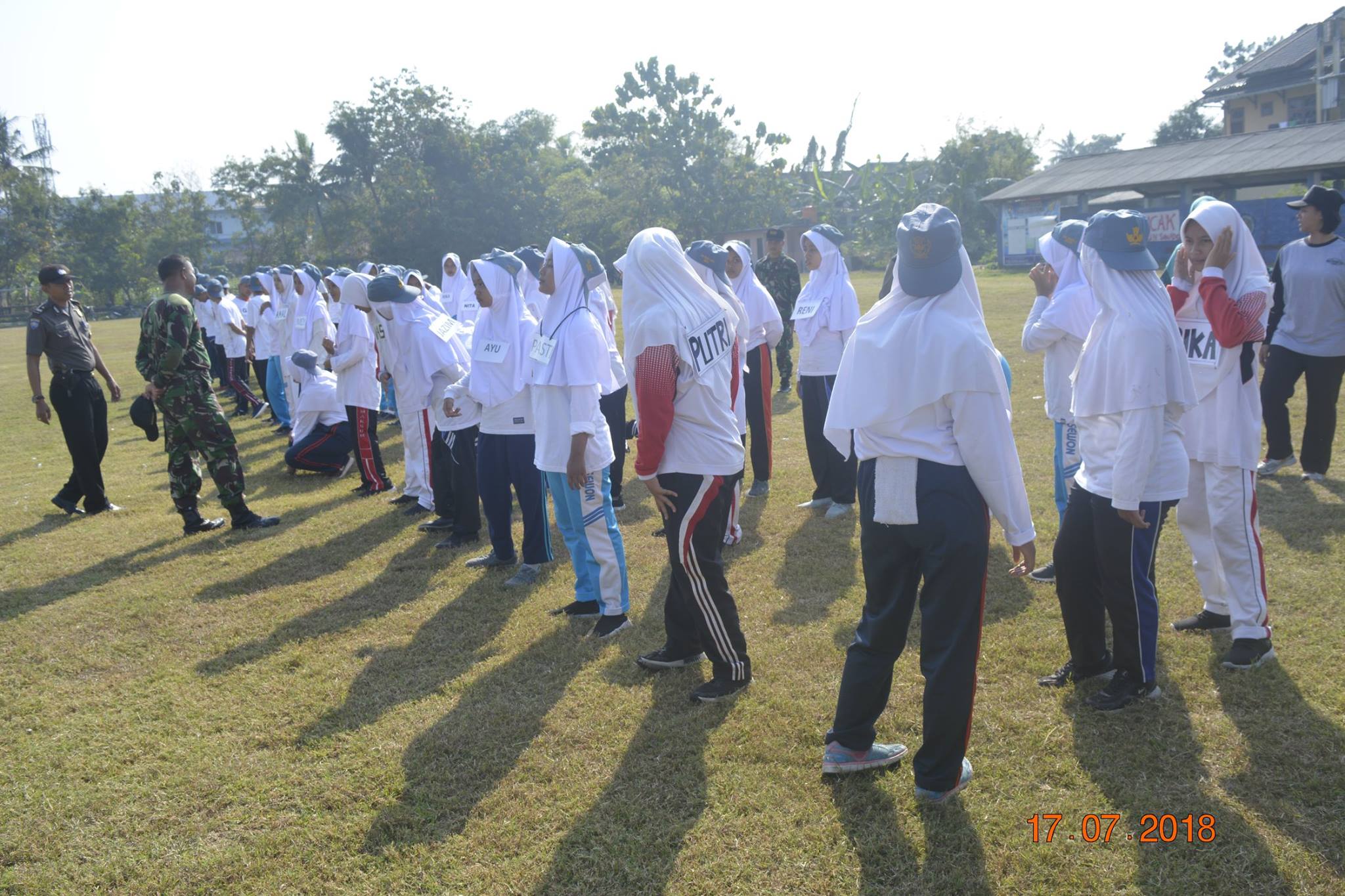HUT Ke – 73 Kemerdekaan RI, Babinsa Ramil 04/Sewon Latih Paskibraka