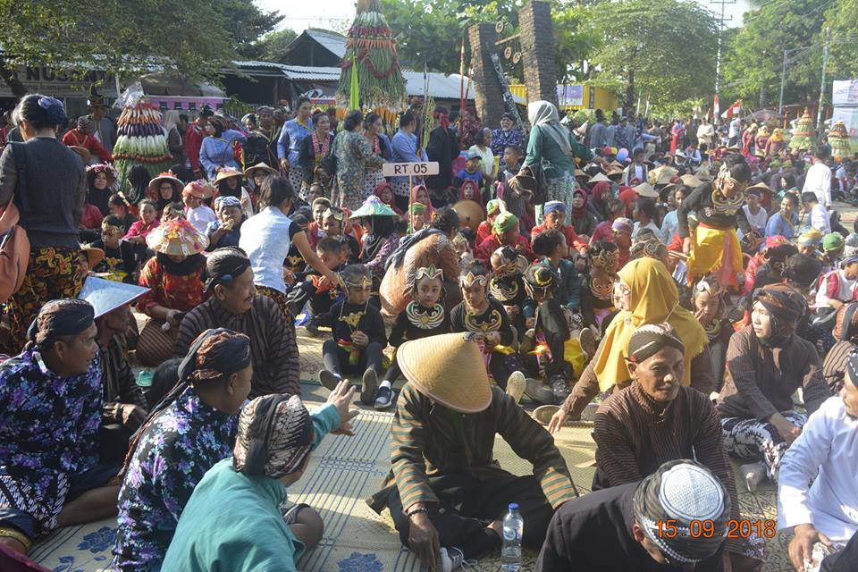 Pedukuhan Glondong, Jalin Silaturahmi Melalui Wiwit Srawung