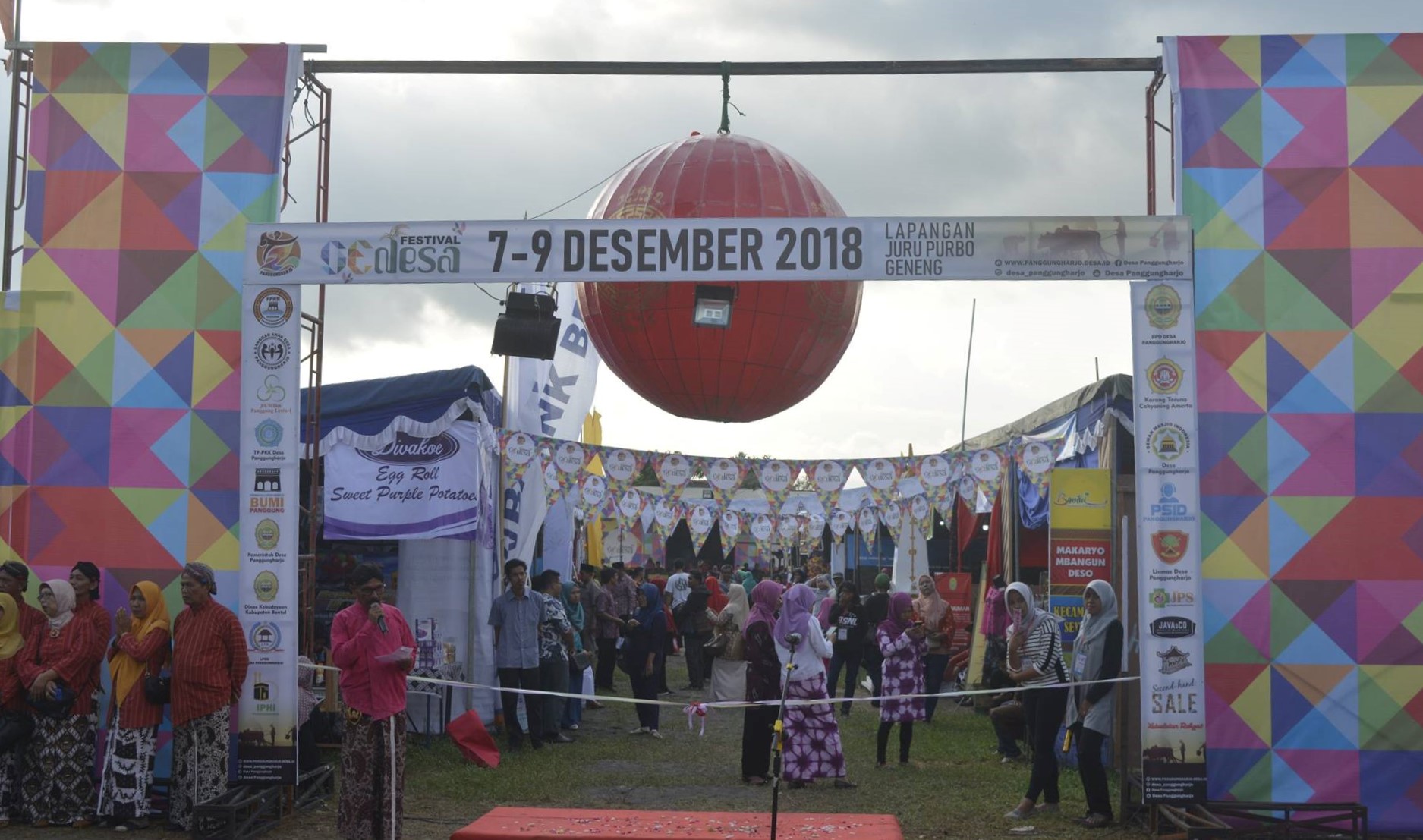 Menikmati Berbagai Potensi Desa di Festival Sedesa