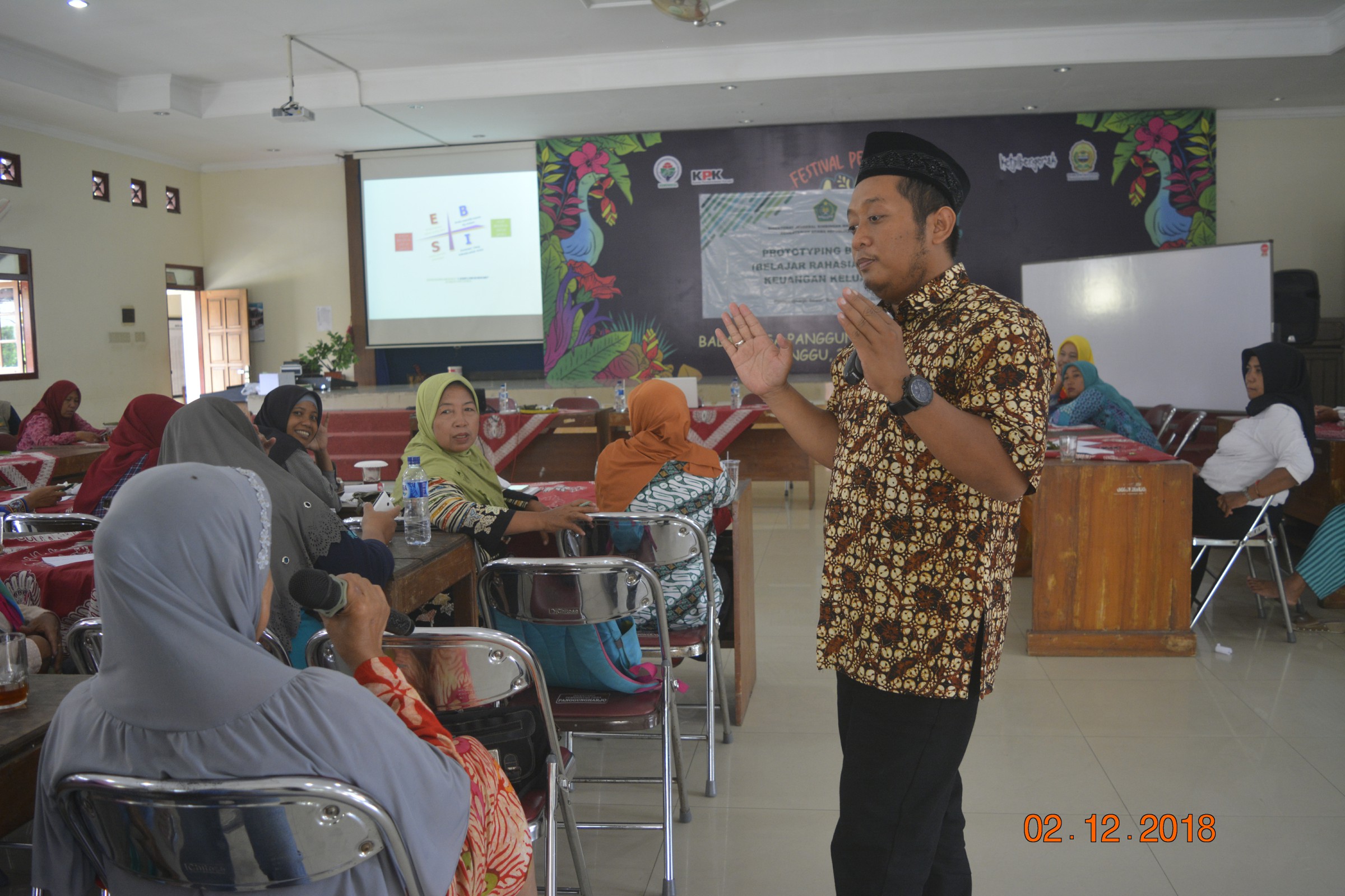 Bantu Permasalahan Warga, Pemerintah Desa Panggungharjo Selenggarakan Pelatihan Berkah Keuangan