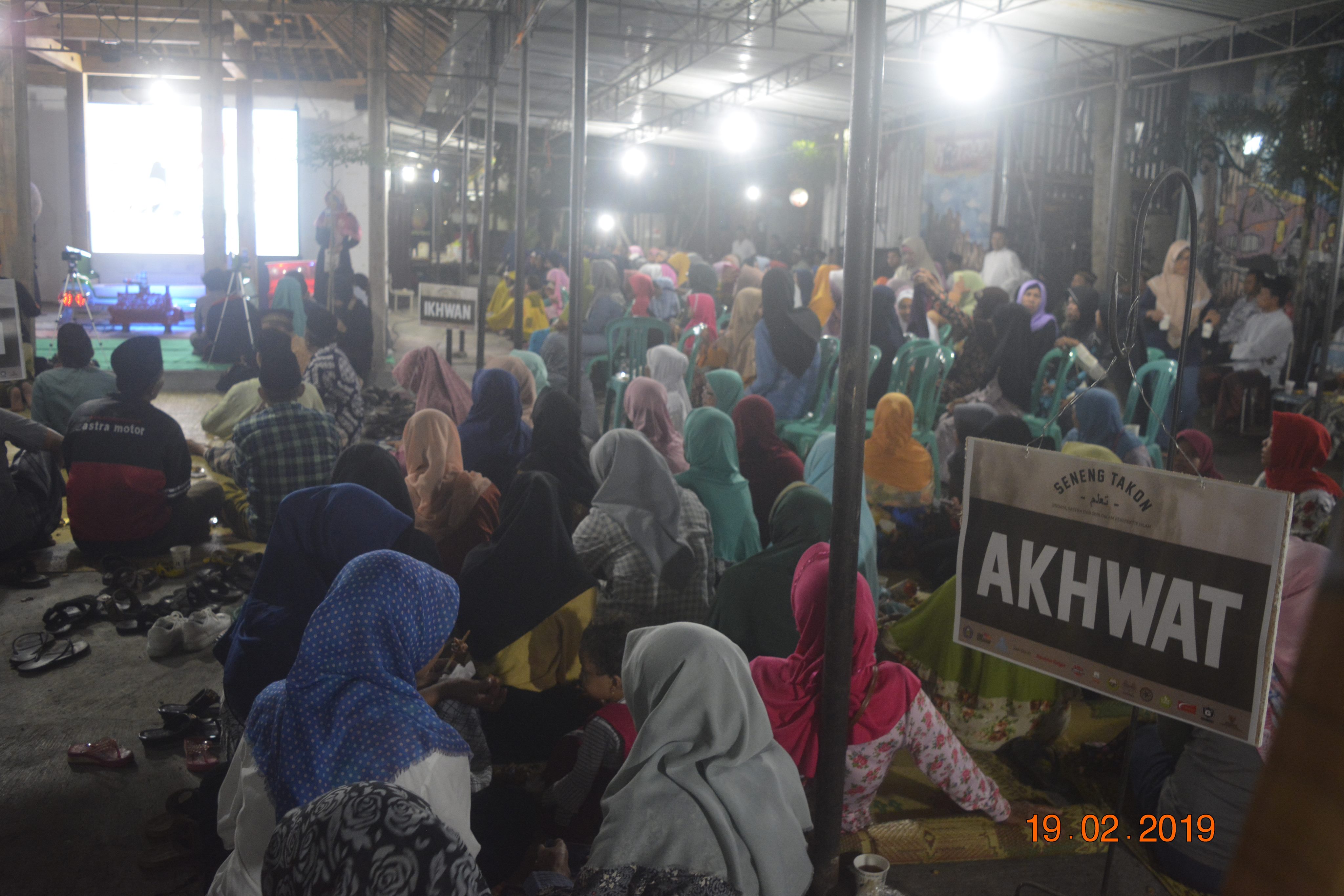 Pengajian Seneng Takon Hadirkan Tema Literasi Finansial