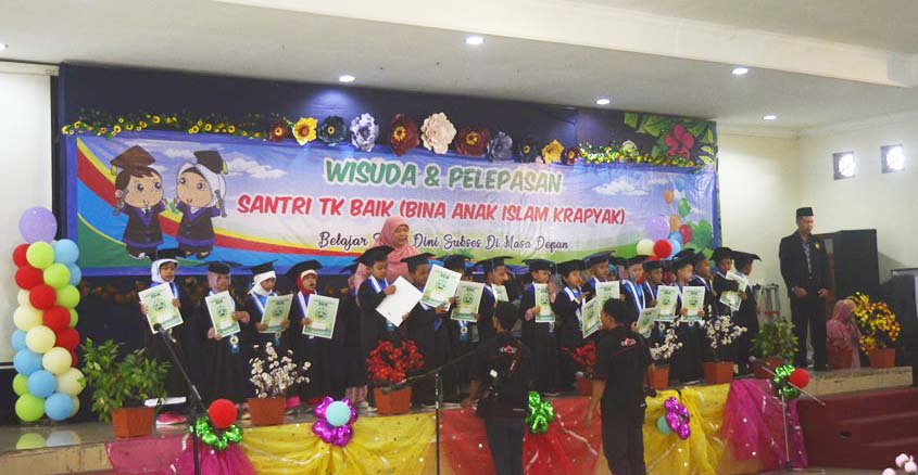 Wisuda TKIT BAIK, Peran Guru Butuh Kesabaran Ekstra
