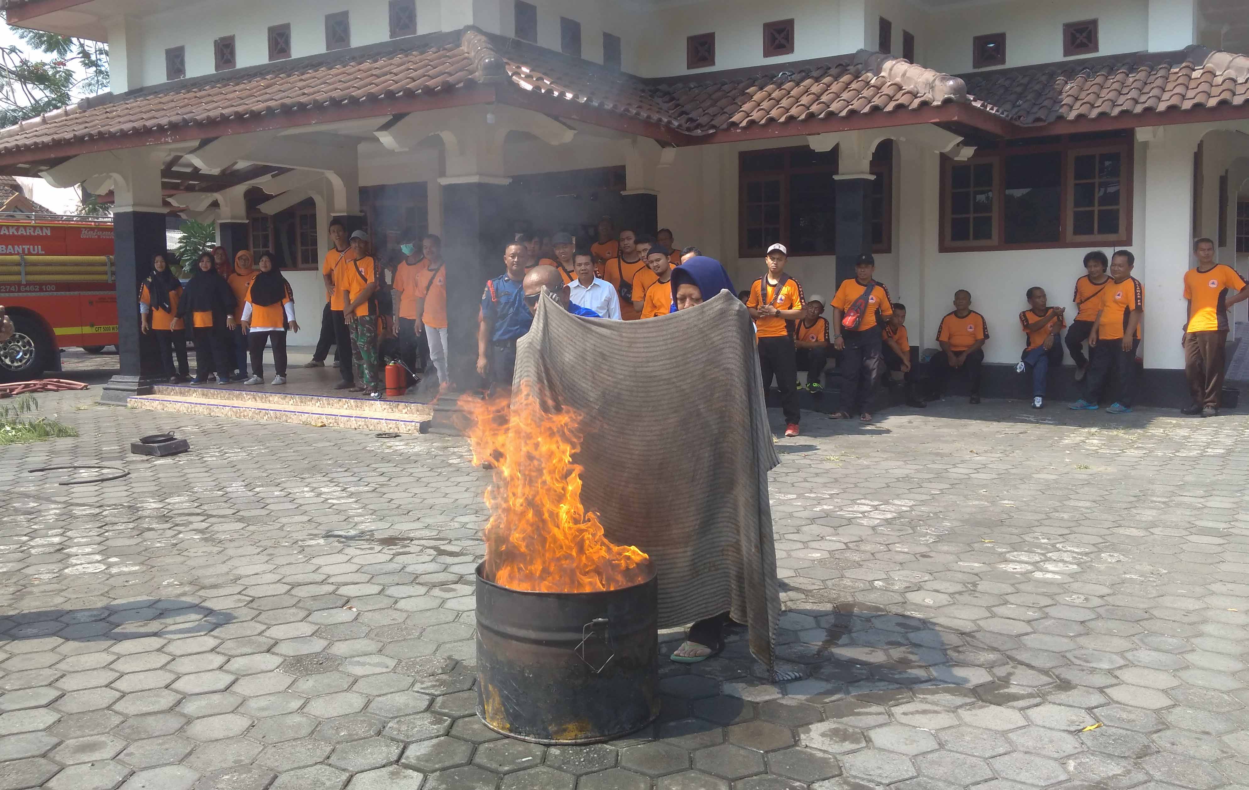 api kebakaran
