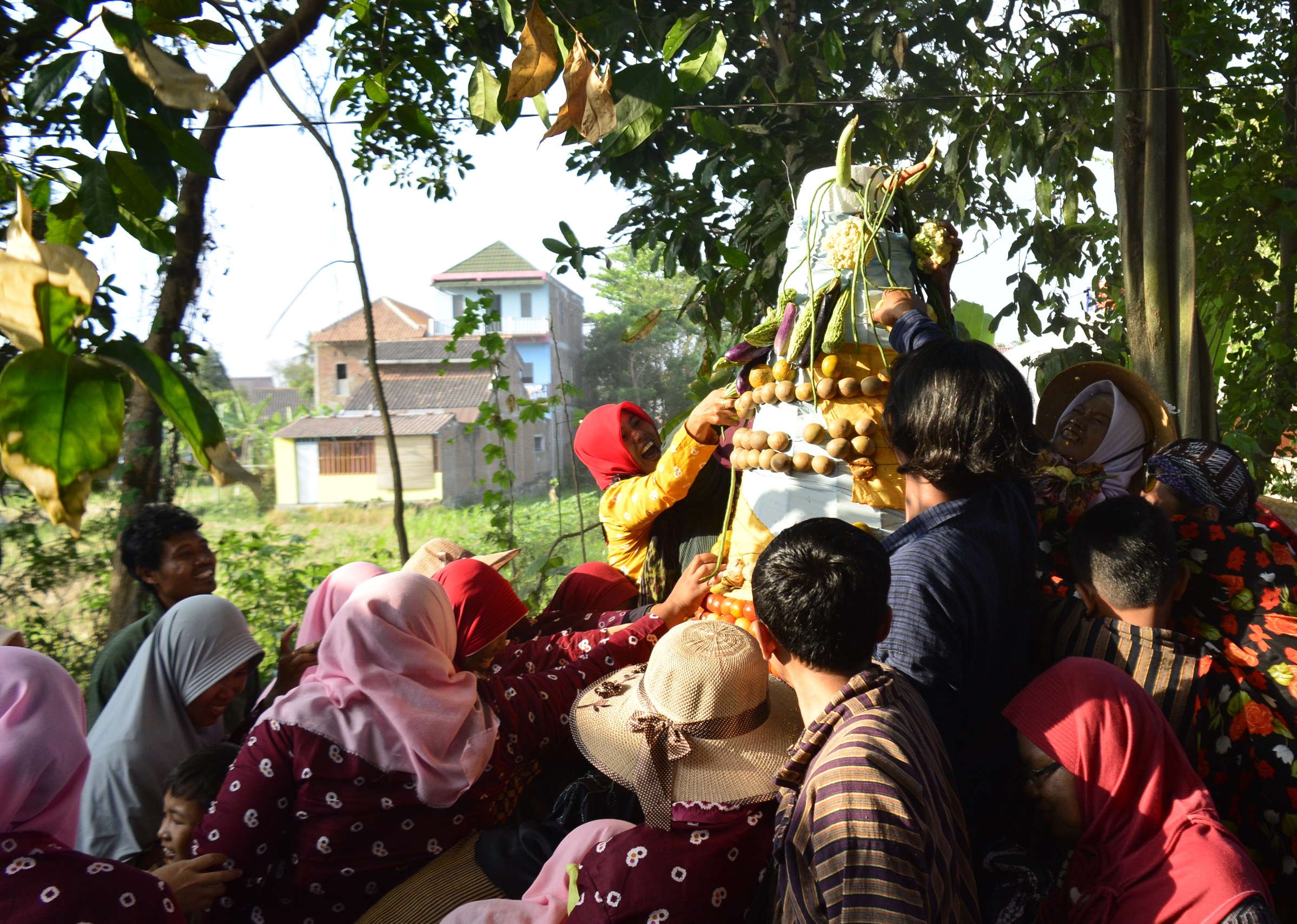 Yoni karanggede