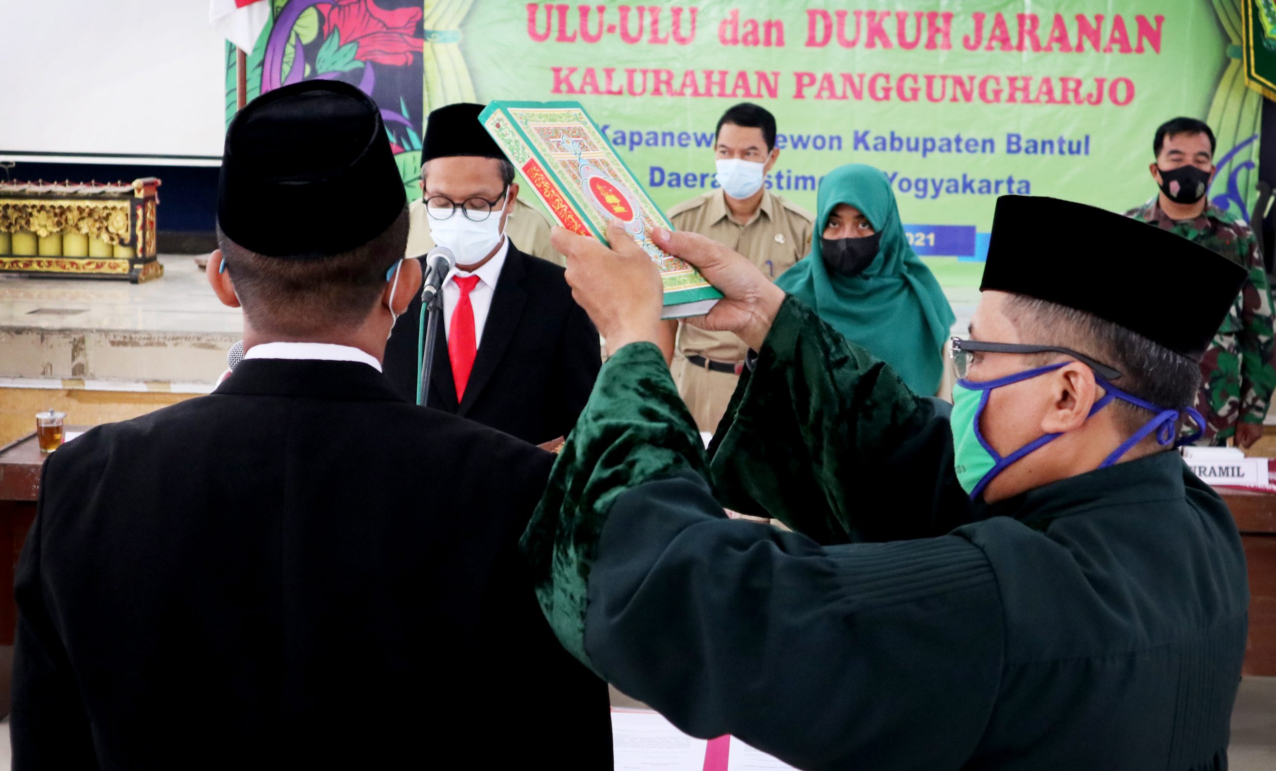 Pelantikan Pamong Kalurahan Panggungharjo Ulu Ulu dan Dukuh Jaranan
