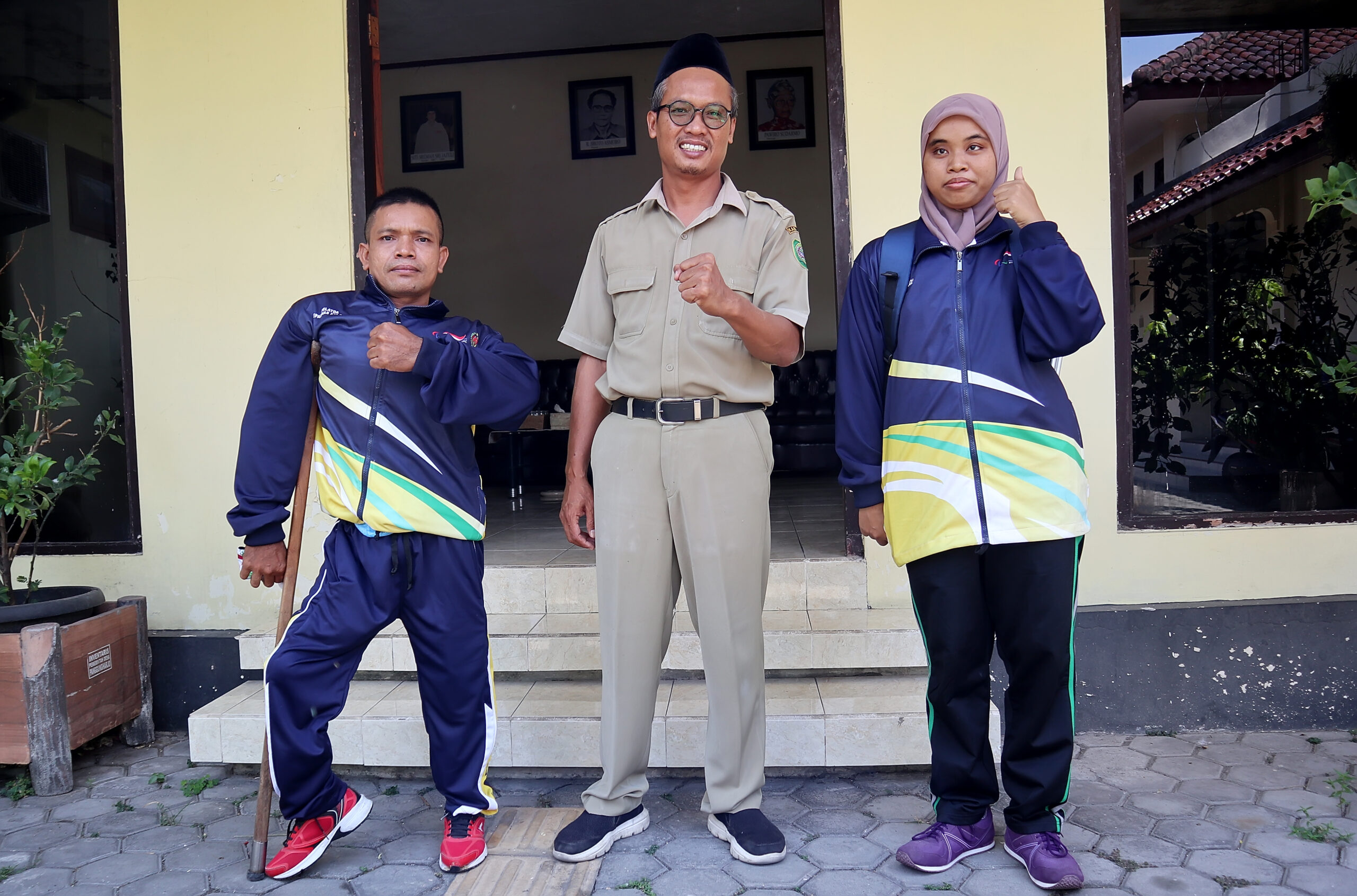 Lurah Panggungharjo Melepas Atlet Peparnas