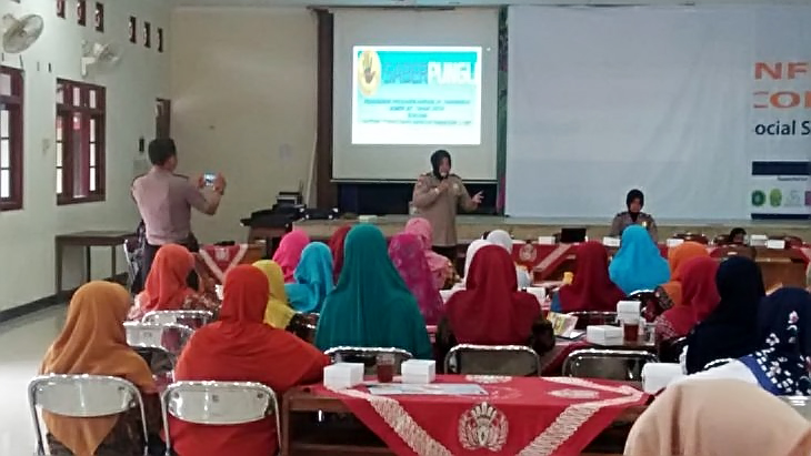 Sosialisasi Saber Pungli dan Gerakan Saya Perempuan Anti Korupsi di Desa Panggungharjo