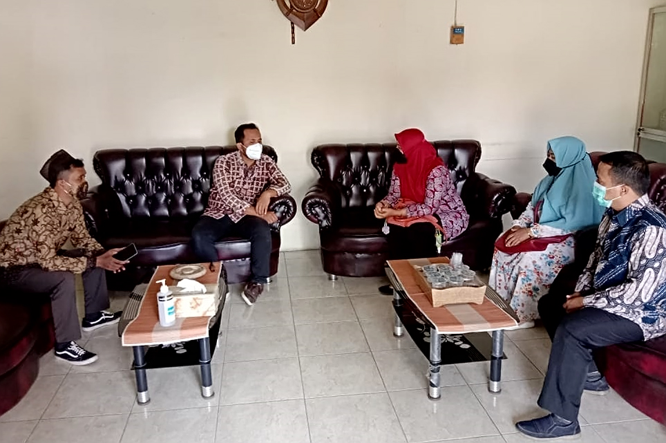 Kunjungan Tim Konselor Hierarki KUA Sewon di Panggungharjo