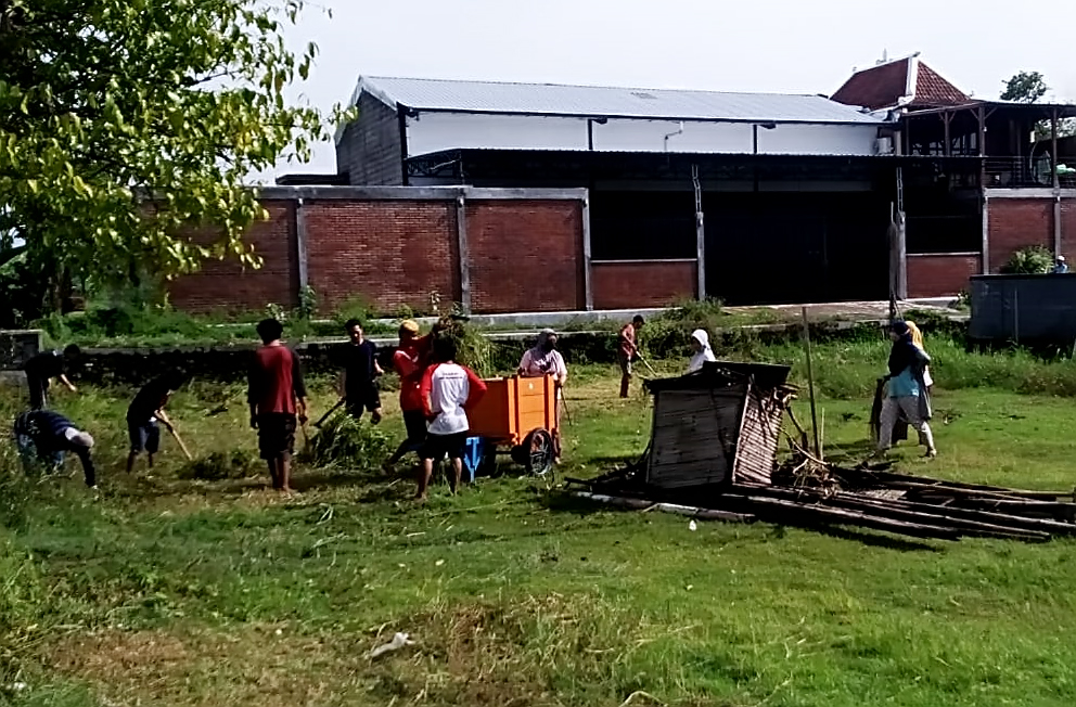 Giat Bersih Lingkungan Serentak Padukuhan Garon