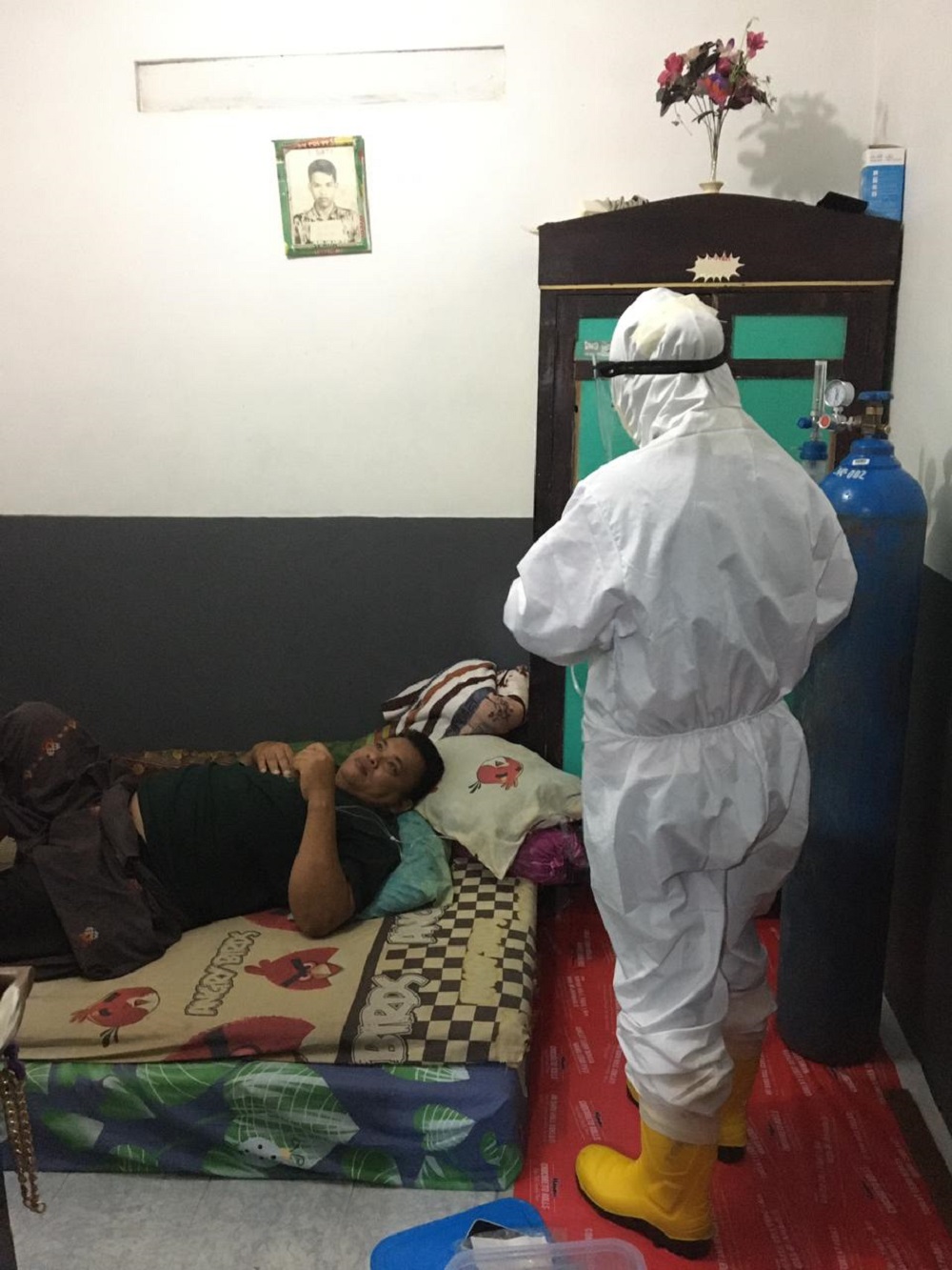 Sisi Lain Relawan Medis Shelter Tanggon