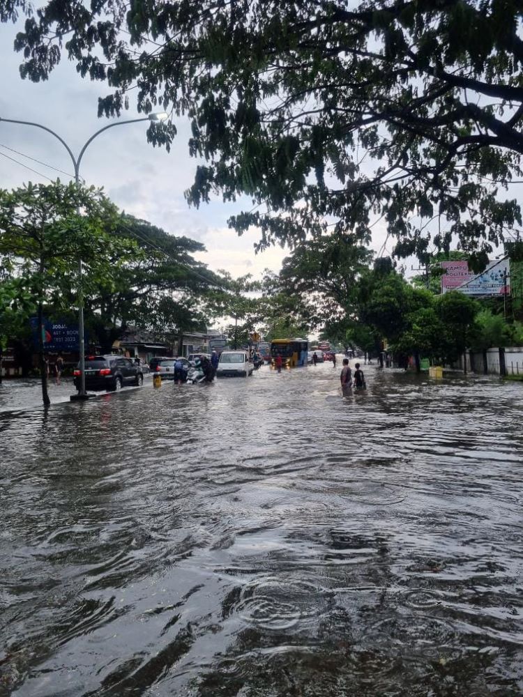 Banjir di Desaku Tercinta