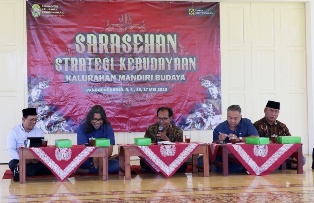 Review Sarasehan Strategi Kebudayaan