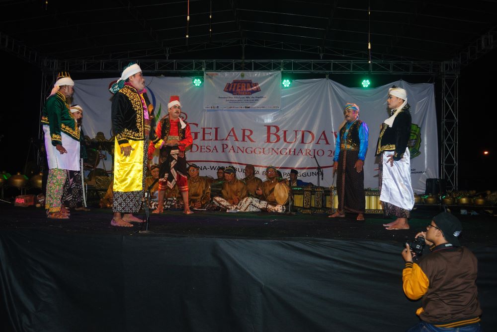 Ada Apa Dengan Ketoprak
