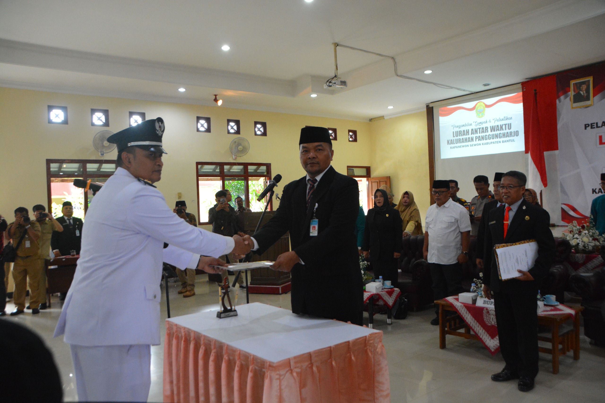 Ari Suryanto resmi sebagai Lurah Panggungharjo