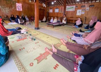 Lansia Kweni Panggungharjo Bentuk HARMONI